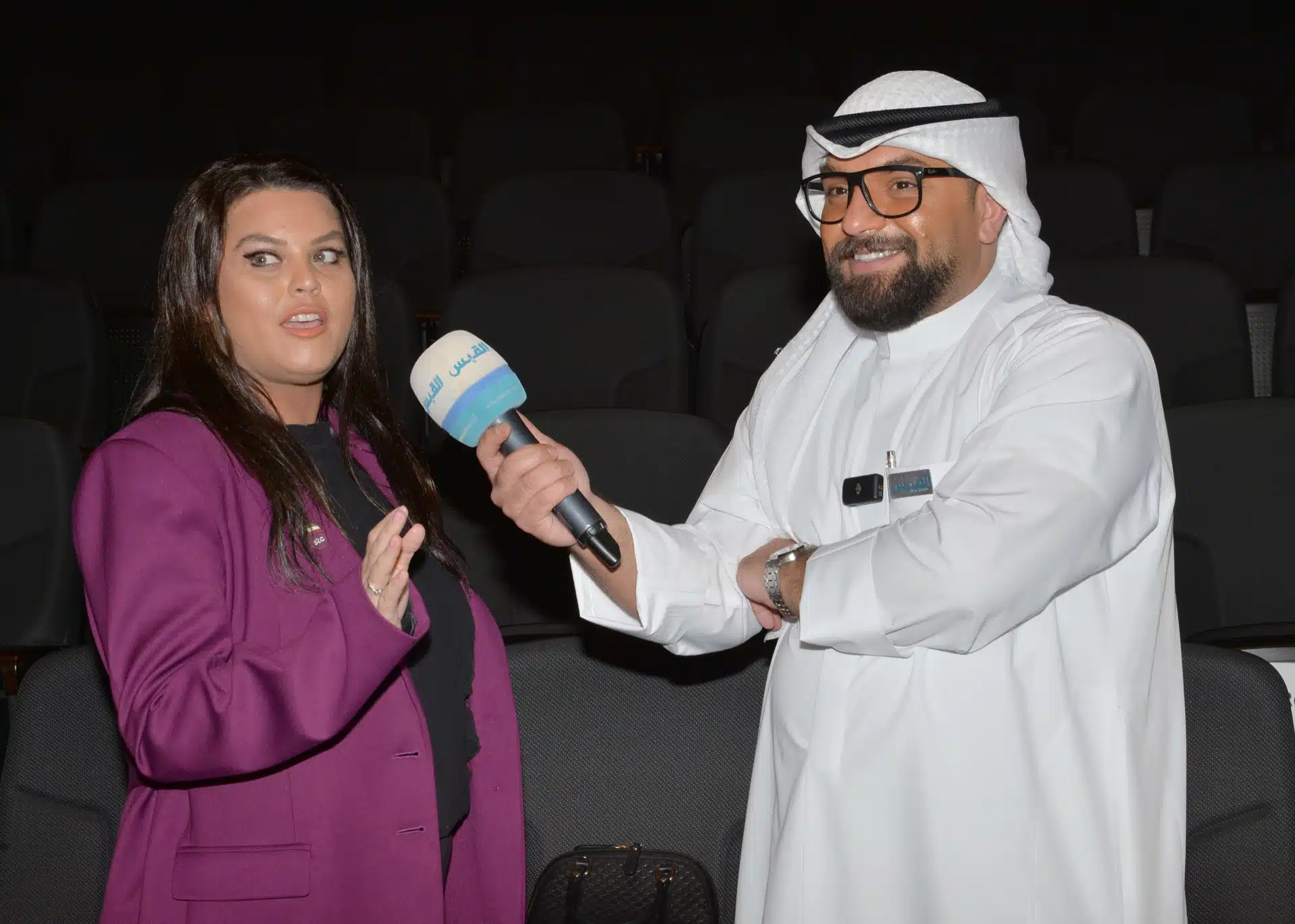 مقابلة مع إحدى الحاضرات في القاعة